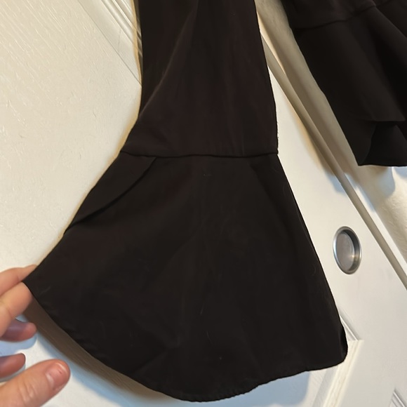 Women’s Guest Editor, Black, flare sleeve T-shirt - Picture 4 of 6